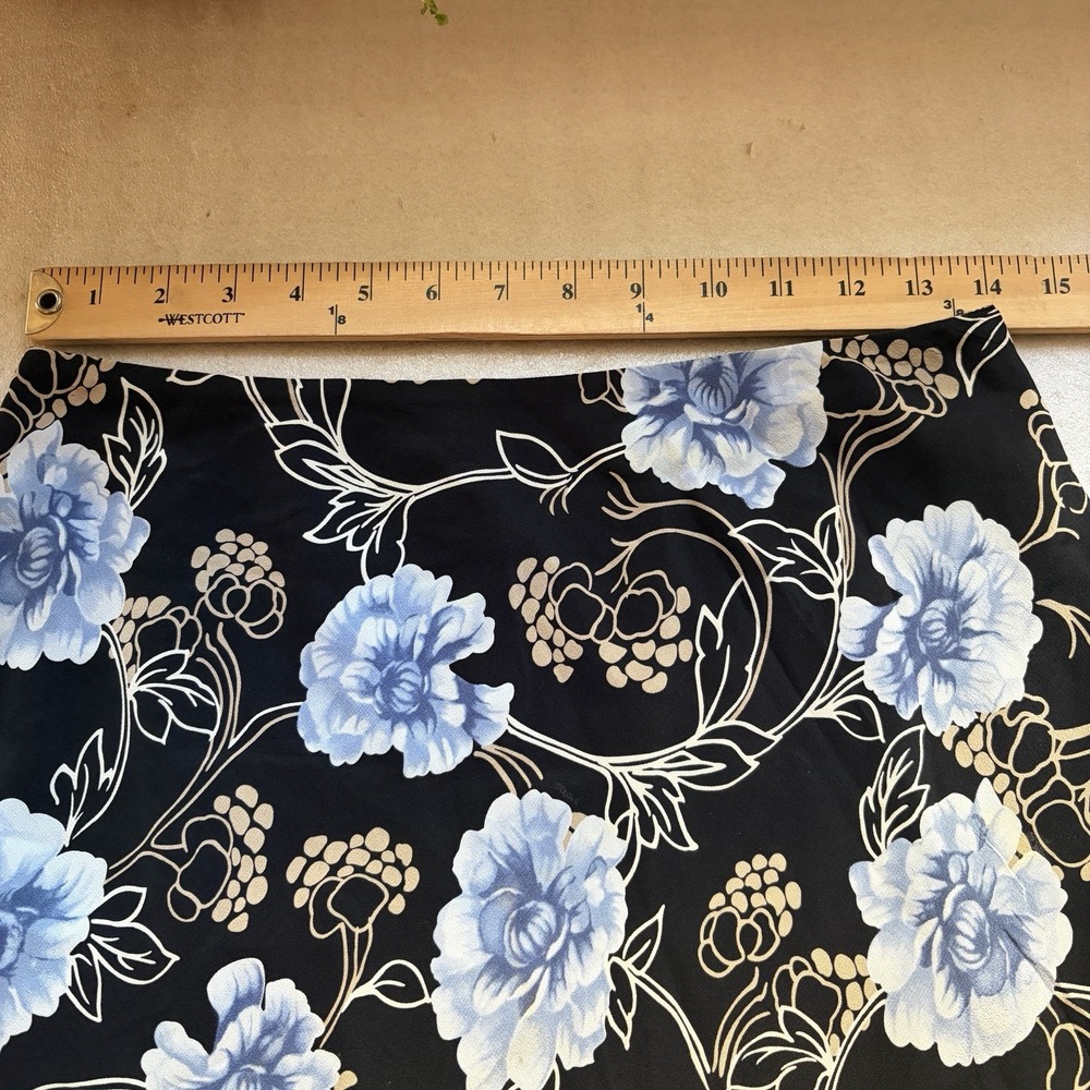 Vintage Ann Taylor LOFT Floral Silk Skirt Women 4 Black Blue Peonies Y2K Lined - Picture 4 of 7
